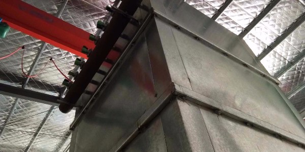 無(wú)錫耀先布袋除塵器去除空氣塵土效果好，用了車(chē)間不戴口罩！