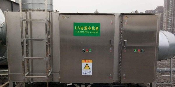 涂裝廢氣處理還是選擇<i style='color:red'>uv光催化氧化</i>設備，治廢除臭是個寶！