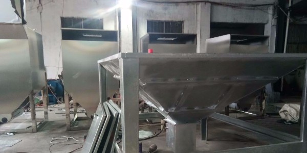 江蘇廢氣處理廠家：布袋除塵器的這兩個(gè)問題不重視就晚了！不得不防！